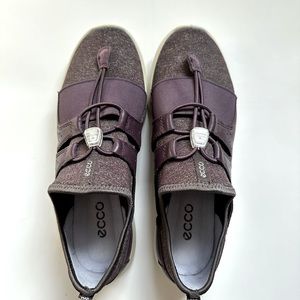 ECCO Women’s Running Shoes Purple Size 6/6.5 Toggle Laces
